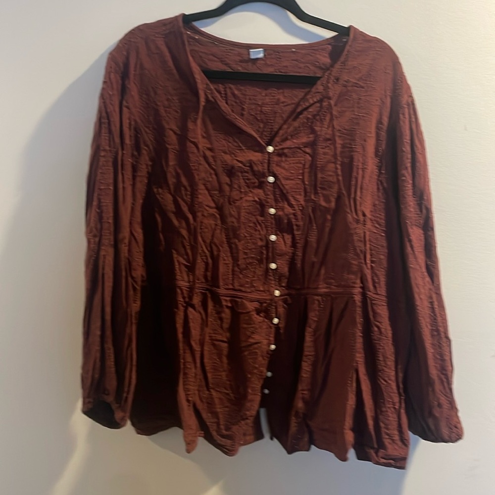 Old navy blouse